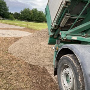 Ridebanegrus - Toplag til ridebane 60 % stenmel / 40 % grus 0-8 mm